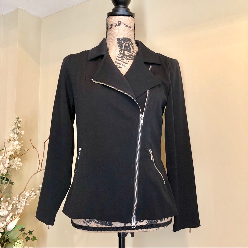 ~Lynn Ritchie~ Black zip up hoodie - Picture 1 of 4
